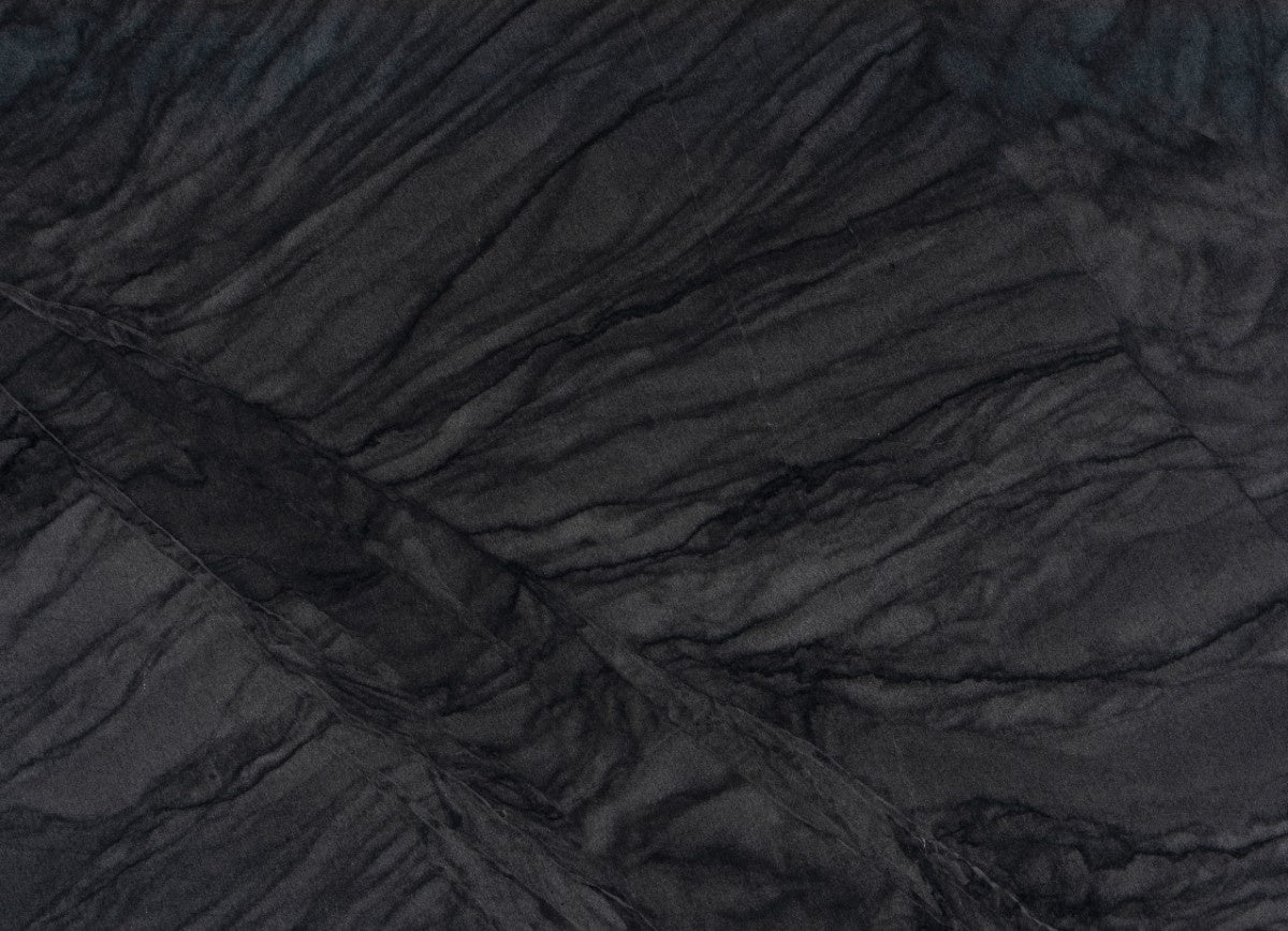 Nilo natural stone countertop - dark grey quartzite with faded veining, Sensa surface