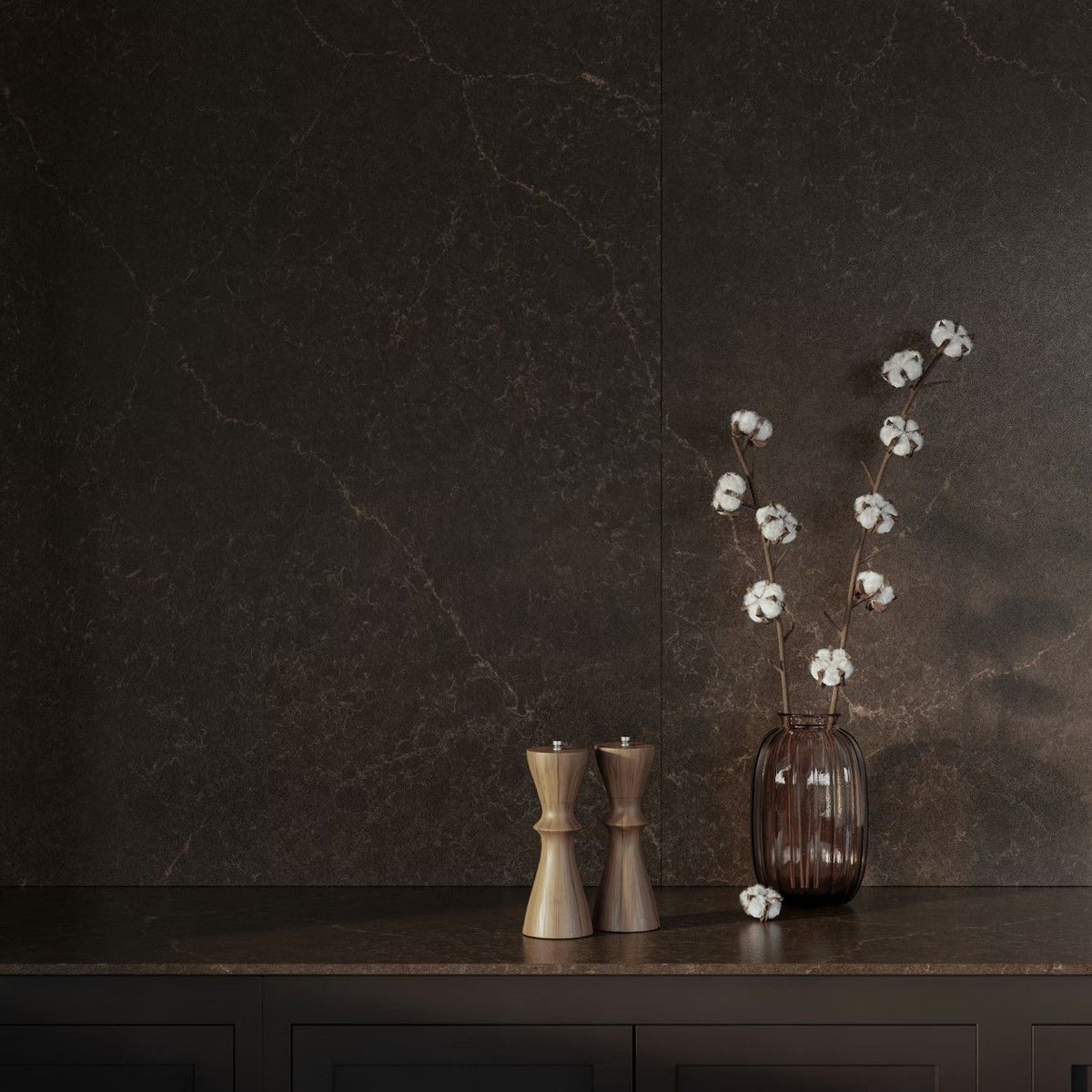 Château Brown quartz countertop - dark brown with copper and bronze veining Silestone surface - view 3
